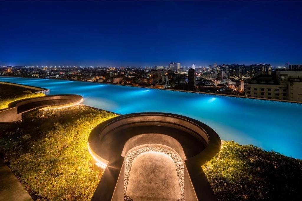 Ferienwohnung The Astra Sky River Chiangmai_Sky Pool_Old City Chiang Mai Exterior foto